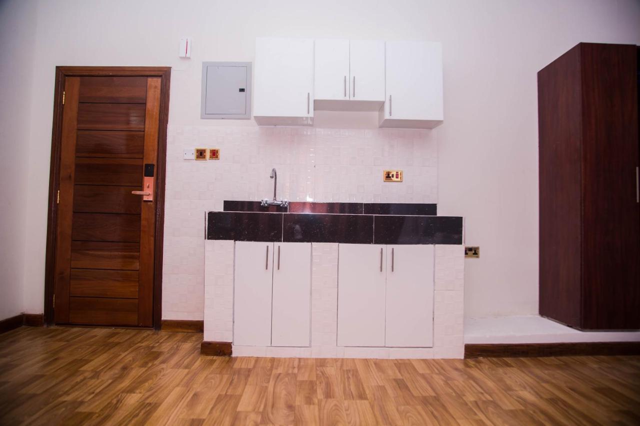 Sheratton Beach Villagio Mombasa Esterno foto