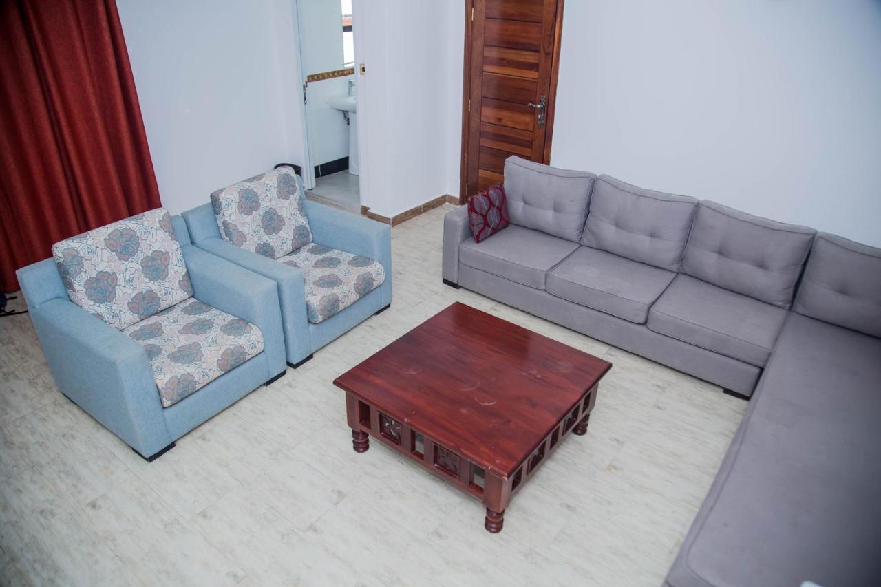 Sheratton Beach Villagio Mombasa Esterno foto
