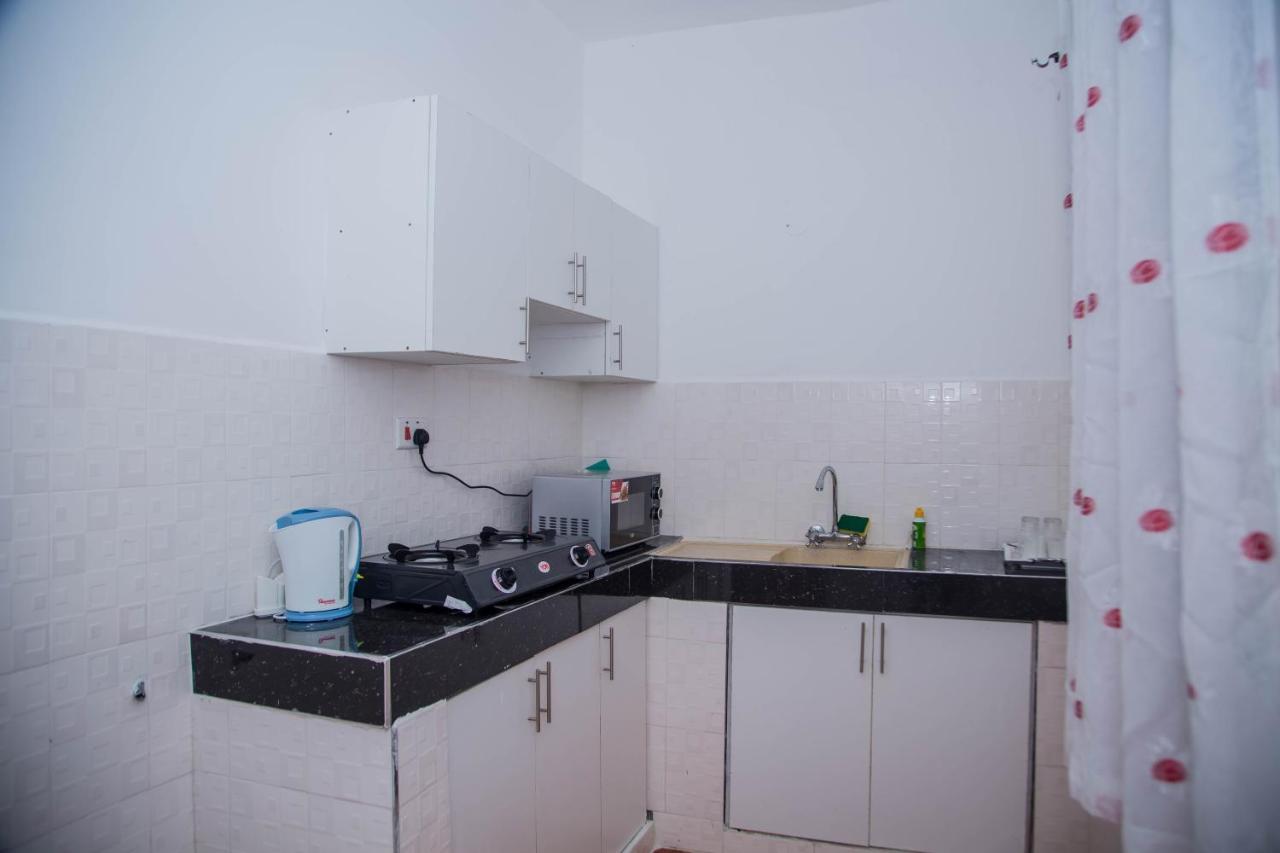 Sheratton Beach Villagio Mombasa Esterno foto